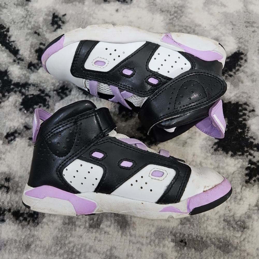 JORDAN Sneakers